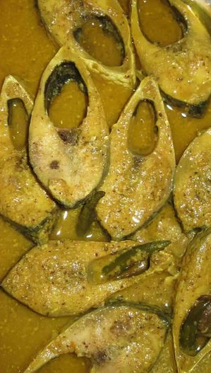 hilsa fish curry