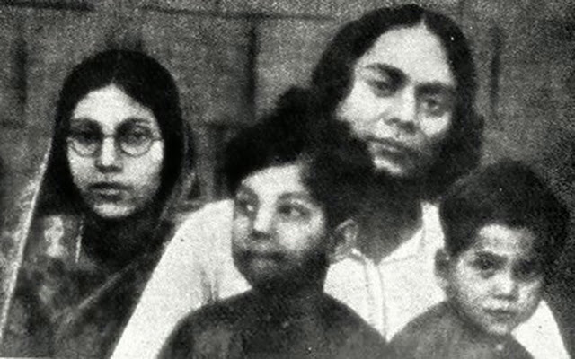 kazi nazrul and his wife